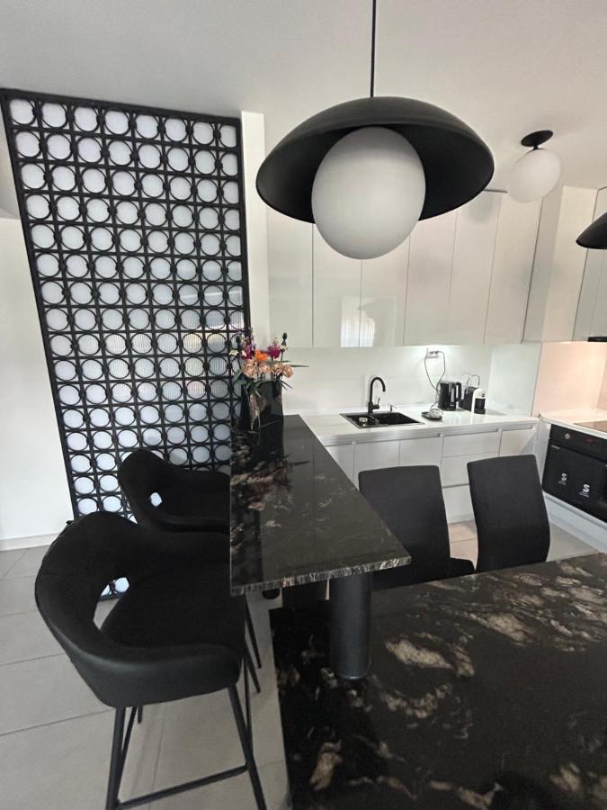 Sandev Apartments Black&White Штип Экстерьер фото